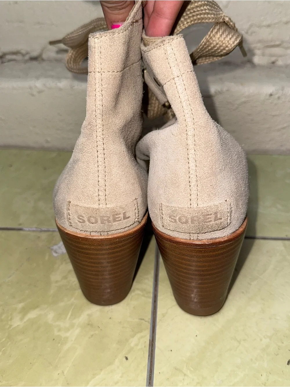 Sorel After Hours Suede Open Toe Wedge Booties 8 Sand Beige Lace Up Gladiator⁠